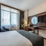 Hotel Bristol